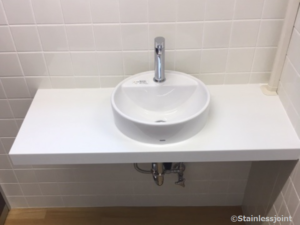 女子トイレを改装しました